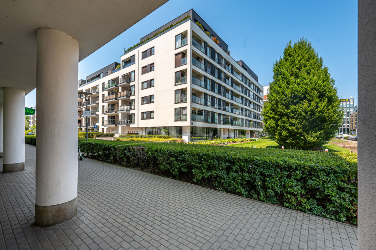Apartament z tarasem przy Polach Mokotowskich