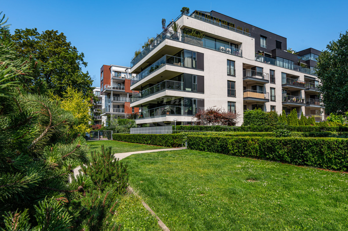 Apartament z tarasem przy Polach Mokotowskich